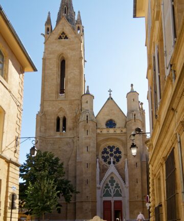 Visite Privée de Aix-en-Provence avec un guide officiel du Ministère de la Culture